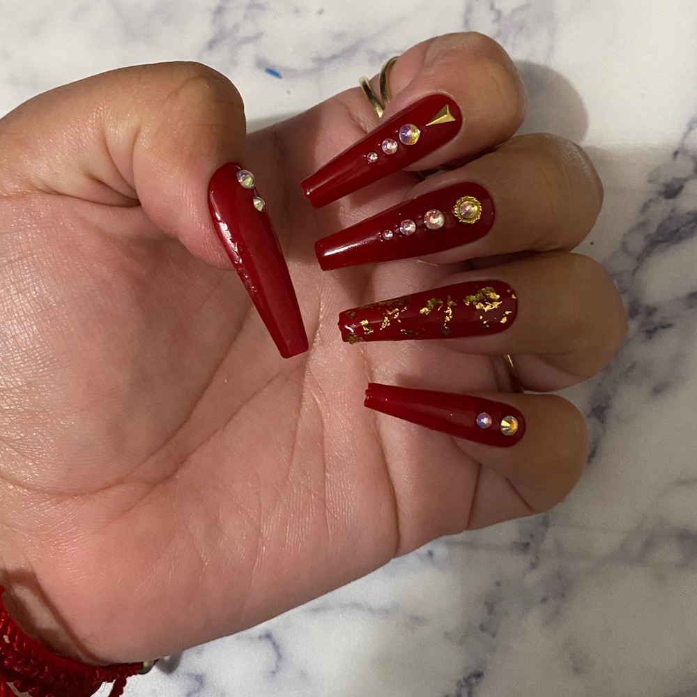 Glamorous Red Press on Nails